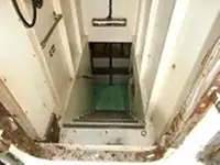 Garā līnija zvejas kuģis pārdod