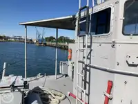 Desanta kuģis, tankkuģis pārdod