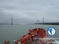 Naftas / Ķīmisko vielu tankkuģis pārdod