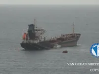 Naftas / Ķīmisko vielu tankkuģis pārdod