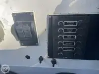 Trallers pārdod