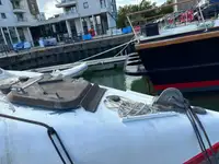 Glatēšanas laiva pārdod