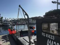 Trallers pārdod