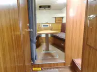 Pilotkuģis pārdod