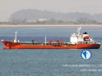 Naftas / Ķīmisko vielu tankkuģis pārdod