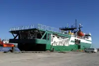Hidrogrāfiskais kuģis pārdod