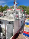 Dzīvu zivju pārvadājumu kuģis pārdod