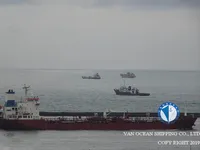Naftas / Ķīmisko vielu tankkuģis pārdod