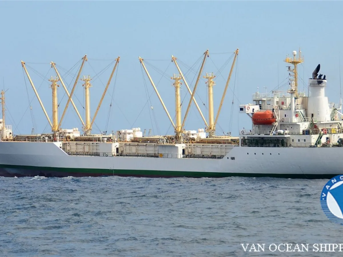 Reefer kuģis pārdod