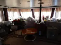 Kruīza kuģis pārdod