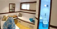 Niršanas atbalsta kuģis pārdod