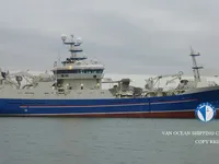 Trallers pārdod