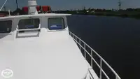 Niršanas atbalsta kuģis pārdod