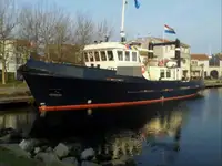 Patruļkuģis pārdod