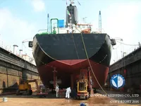 Naftas / Ķīmisko vielu tankkuģis pārdod