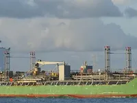 Naftas / Ķīmisko vielu tankkuģis pārdod