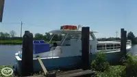 Niršanas atbalsta kuģis pārdod
