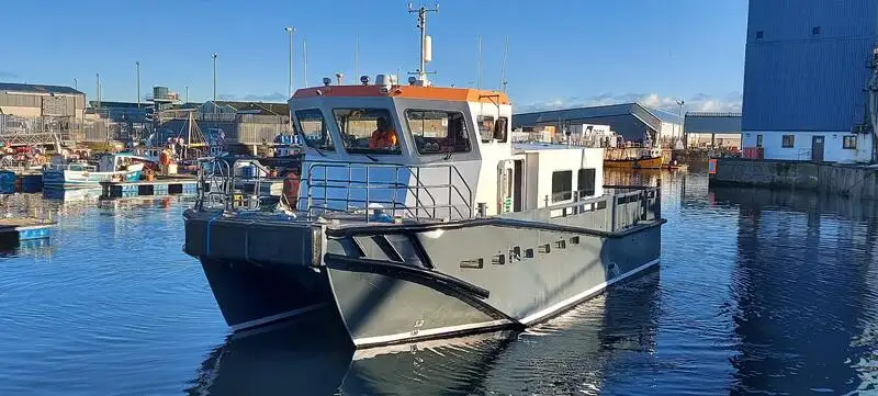 Hidrogrāfiskais kuģis pārdod