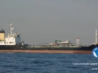 Naftas / Ķīmisko vielu tankkuģis pārdod