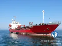 Naftas / Ķīmisko vielu tankkuģis pārdod