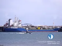 Naftas / Ķīmisko vielu tankkuģis pārdod