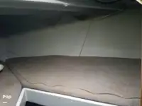 Niršanas atbalsta kuģis pārdod
