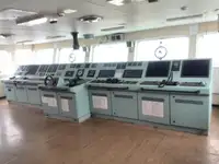 Naftas / Ķīmisko vielu tankkuģis pārdod