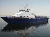 Apkalpes kuģis pārdod