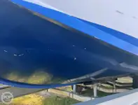 Trallers pārdod
