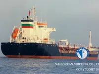 Naftas / Ķīmisko vielu tankkuģis pārdod