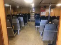 Apkalpes kuģis pārdod
