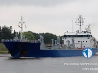Naftas / Ķīmisko vielu tankkuģis pārdod