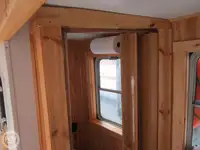 Trallers pārdod