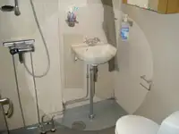 Trallers pārdod