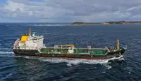 Oil/Chemical tanker pārdošanā