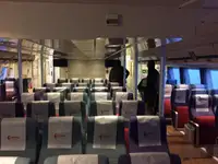 Kruīza kuģis pārdod