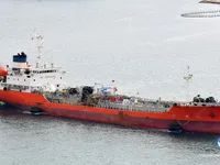 Naftas / Ķīmisko vielu tankkuģis pārdod