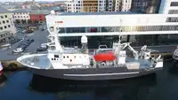 Konteinerkuģis pārdod