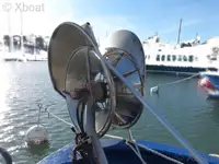 Trallers pārdod