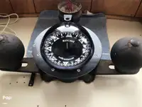 Trallers pārdod
