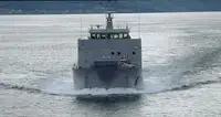 Desanta kuģis, tankkuģis pārdod