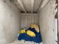 Garā līnija zvejas kuģis pārdod