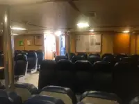 Apkalpes kuģis pārdod