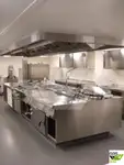 Konteinerkuģis pārdod