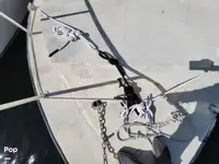 Trallers pārdod