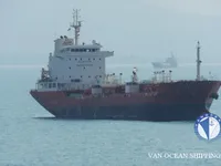 Naftas / Ķīmisko vielu tankkuģis pārdod