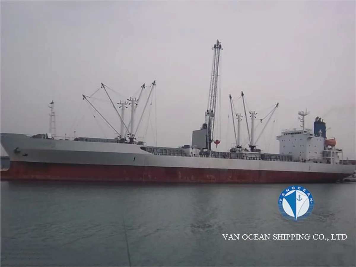 Reefer kuģis pārdod