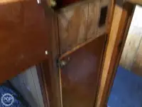 Trallers pārdod