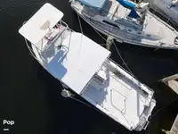 Trallers pārdod