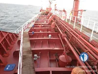 Naftas / Ķīmisko vielu tankkuģis pārdod